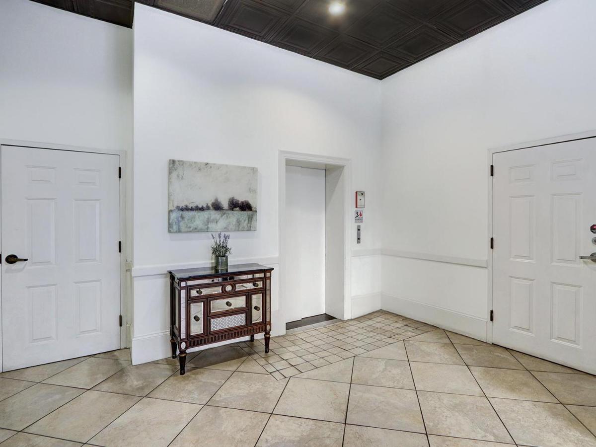 Apartamento Broughton Retreat Savannah Exterior foto