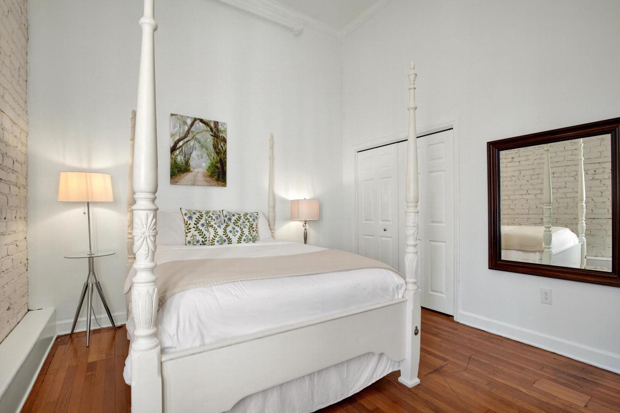 Apartamento Broughton Retreat Savannah Exterior foto